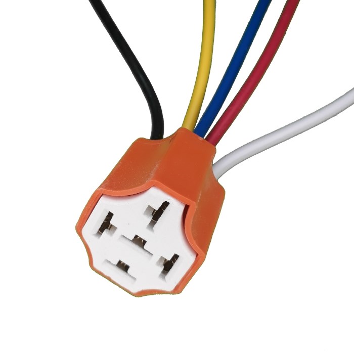 FICHA PLASTICA RELAY 40 AM CERAMICA