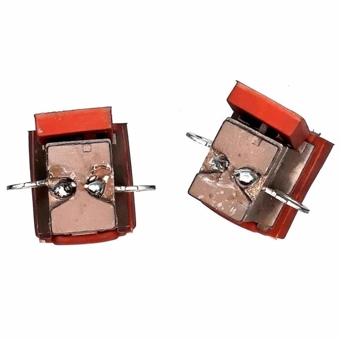 PORTA CARBON ALTERNADOR ND 2.223/2 / BH-ND-3823 /27370-35060
