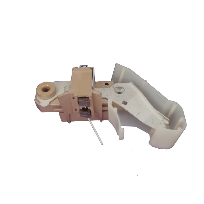 REGULADOR DE VOLTAJE TIPO MITSU. IM 205 L200 / RG-MI-1704 / RG-MI-16004