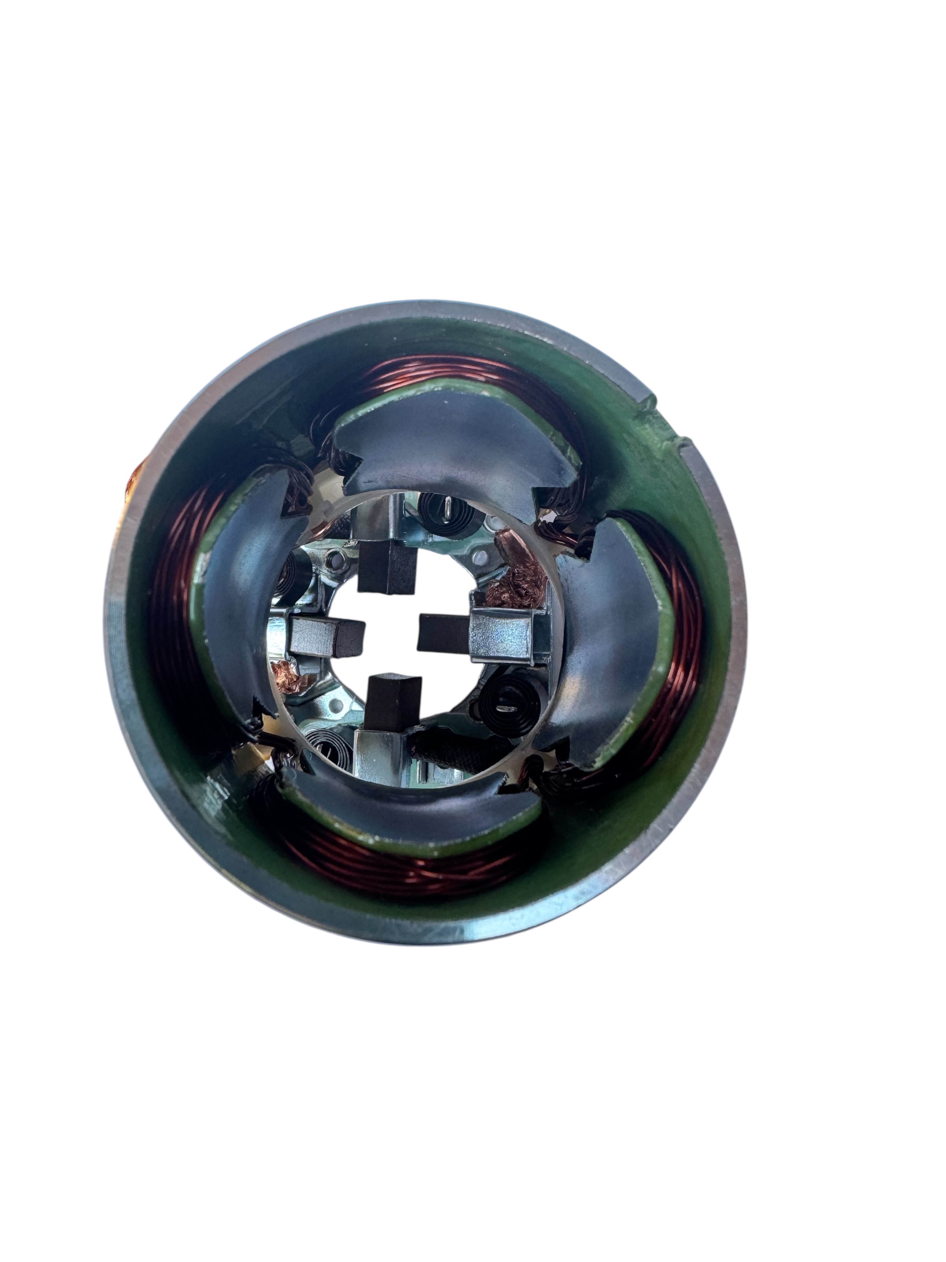 CARCAZA INDUCIDO MOTRO DE ARRANQUE 63MM CON PORTA CARBON TOYOTA FUN CARGO, VITZ, IST /DENSO