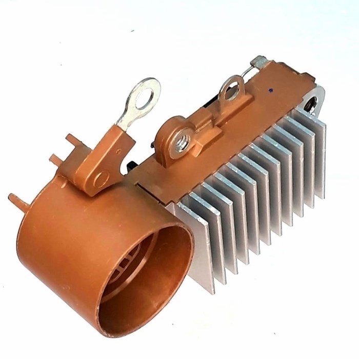 REGULADOR DE VOLTAJE TIPO N.DENSO TOYOTA TERCEL / DAIHATSU CHARADE / IN250 / GA821