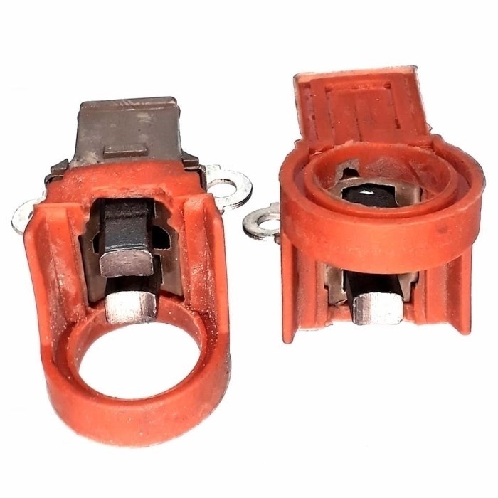 PORTA CARBON ALTERNADOR ND 2.223/2 / BH-ND-3823 /27370-35060